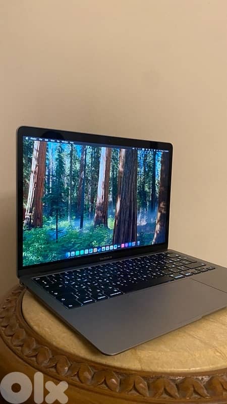 Hello MacBook Air 13 inch 2020 + (keyboard English and Arabic) 0