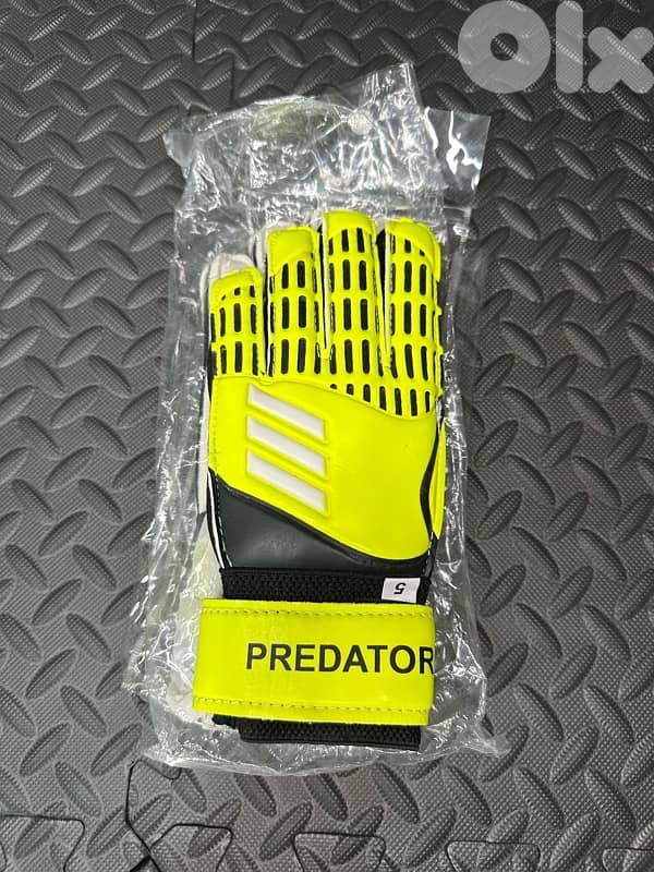 goal keeper gloves 0