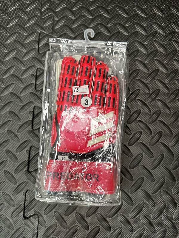 goal keeper gloves 2