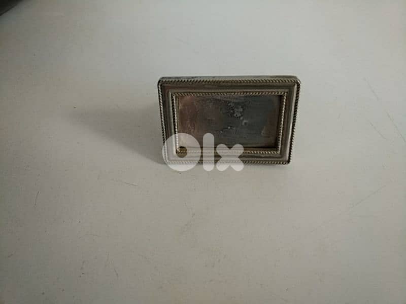 Very small frame - Not Negotiable 0