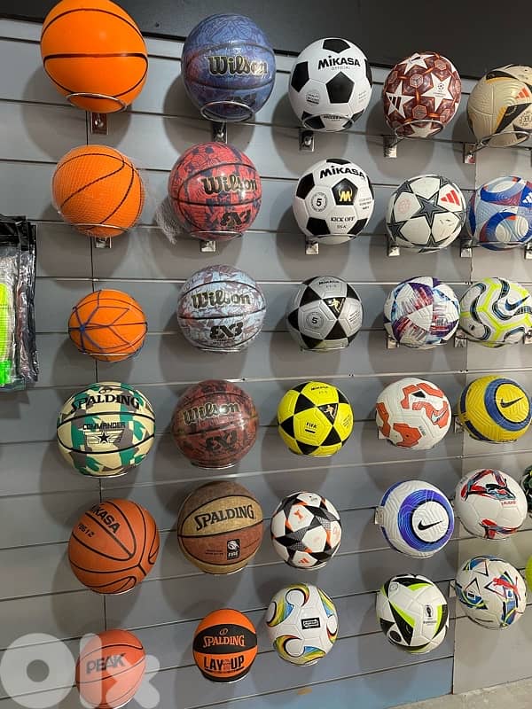 Football starting 8$ 1