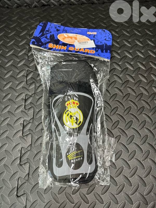 football shin guards 1
