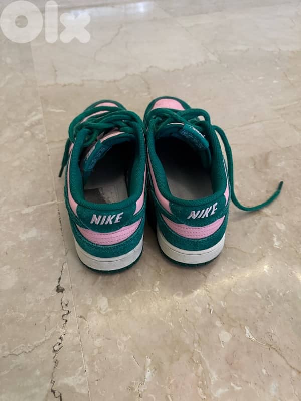 NIKE X DUNK ( Green&Pink ) Colorway 2