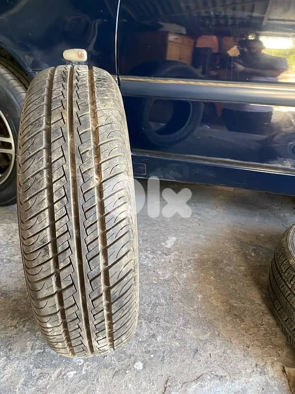 دولاب مستعمل 175/70 R14 عدد ١ 1