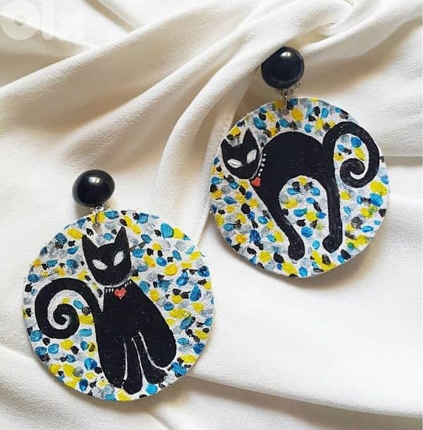 Handmade/handpainted real leather earrings 0