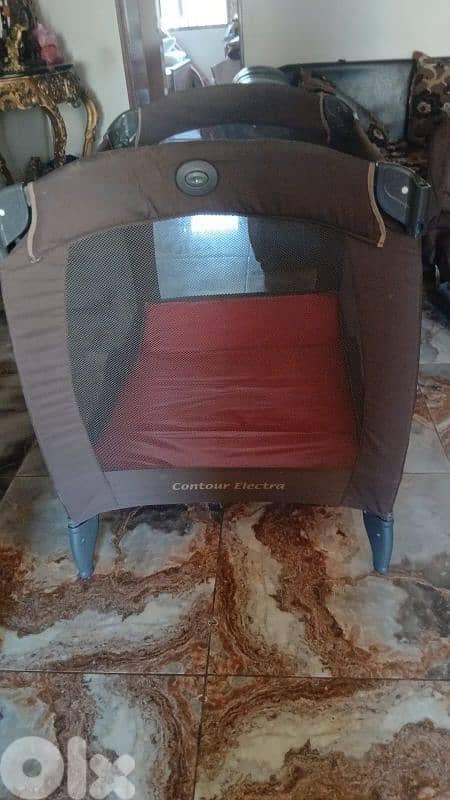 تخت بارك اصلي كأنو جديد 1