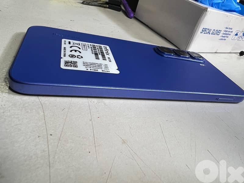 inifinix hot 60 I 256. used like new 6