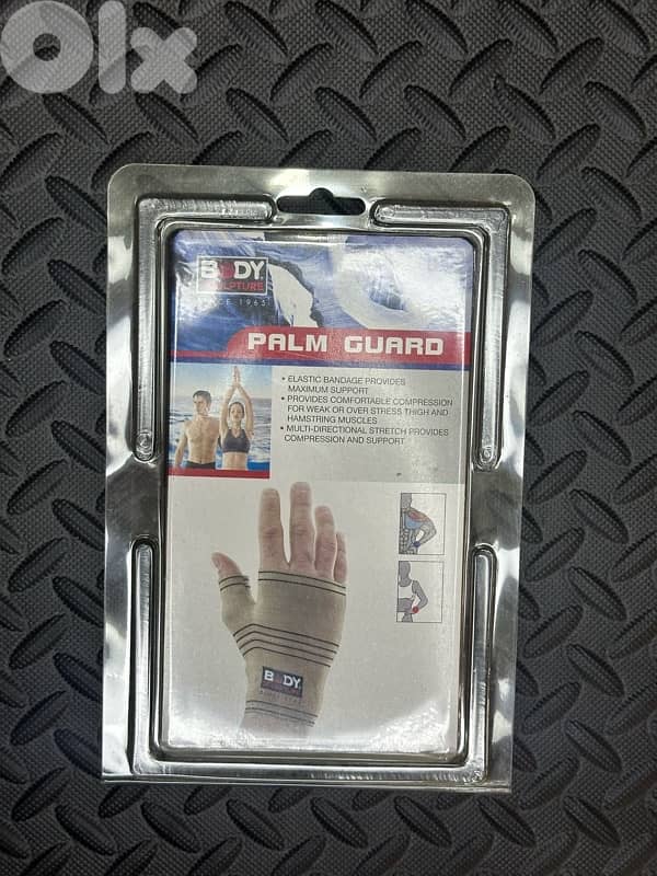 body sculpture palm guard 1