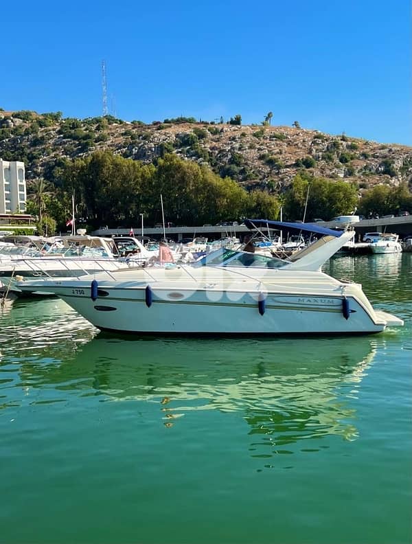 maxum boat 3000scr 0