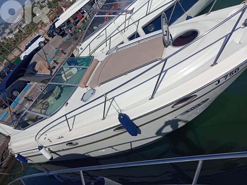maxum boat 3000scr 1