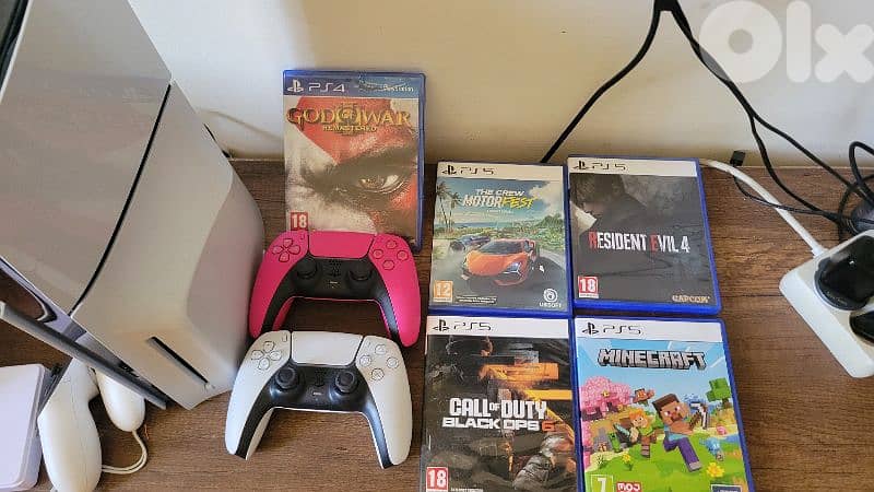 PS5 Slim Used + UPS + 2 Controllers + 5 Games 2