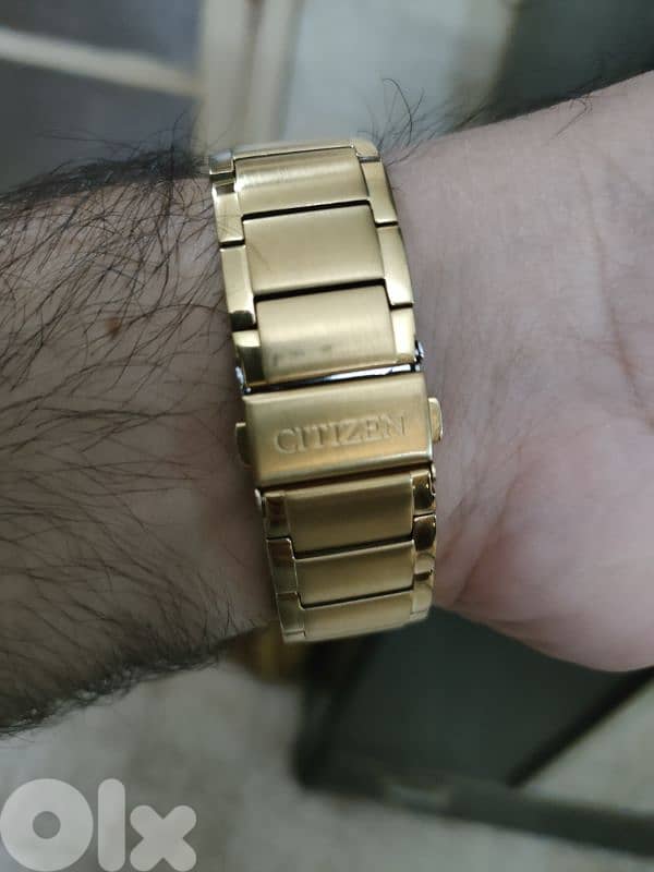 Citizen AT2242-55E Axiom Eco-Drive Gold-Tone Black Chronograph 6