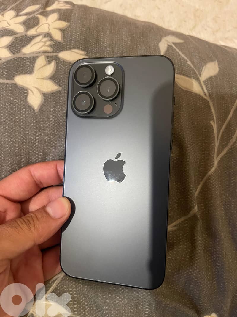Iphone 14 pro max 256 kafelto la 23/12/2025 batarie 87% 0