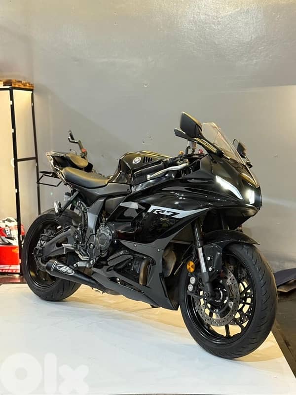 Yamaha R7 1