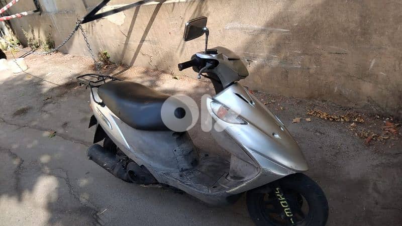 Suzuki 125 CC Japanese 2003 1