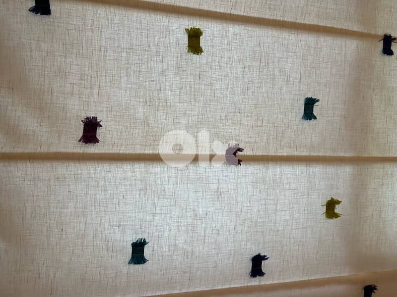 room curtain 1