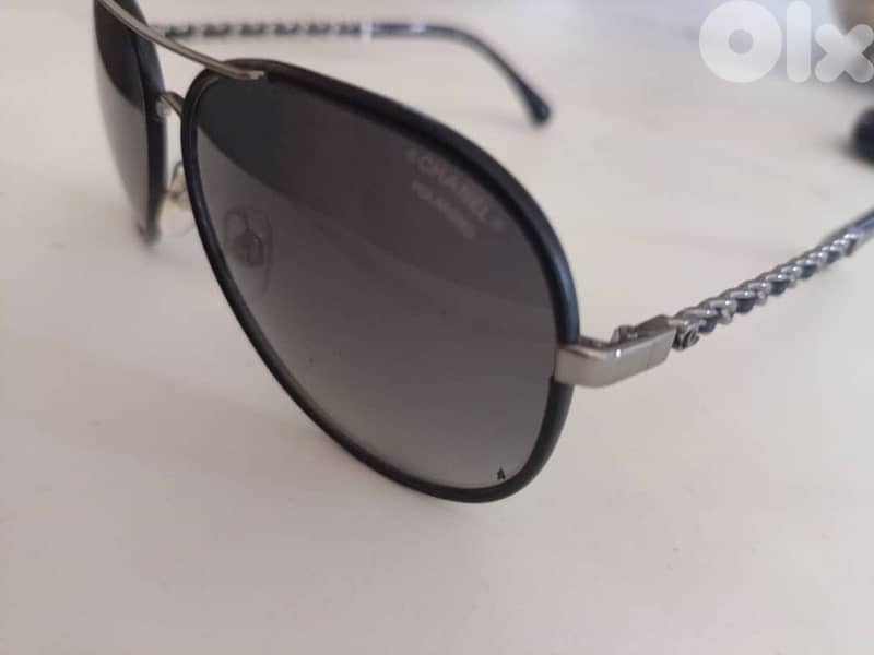 Chanel CC aviator 1