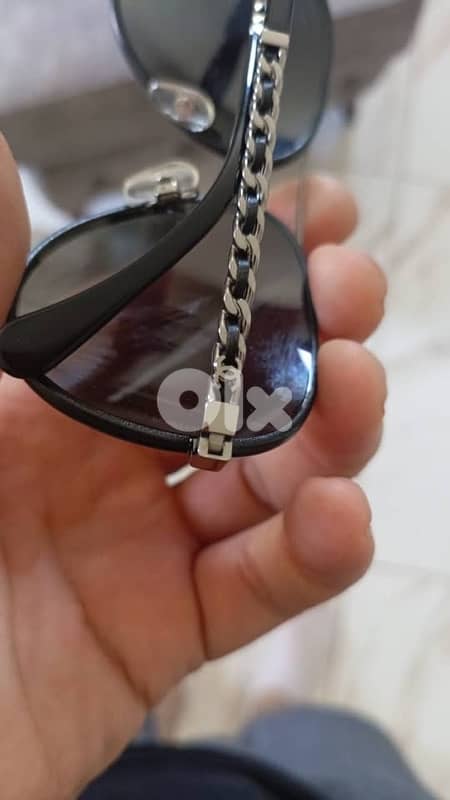 Chanel CC aviator 3