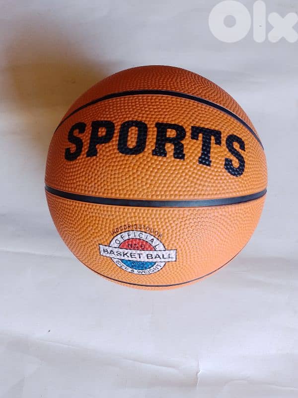 number 5 basketball 0