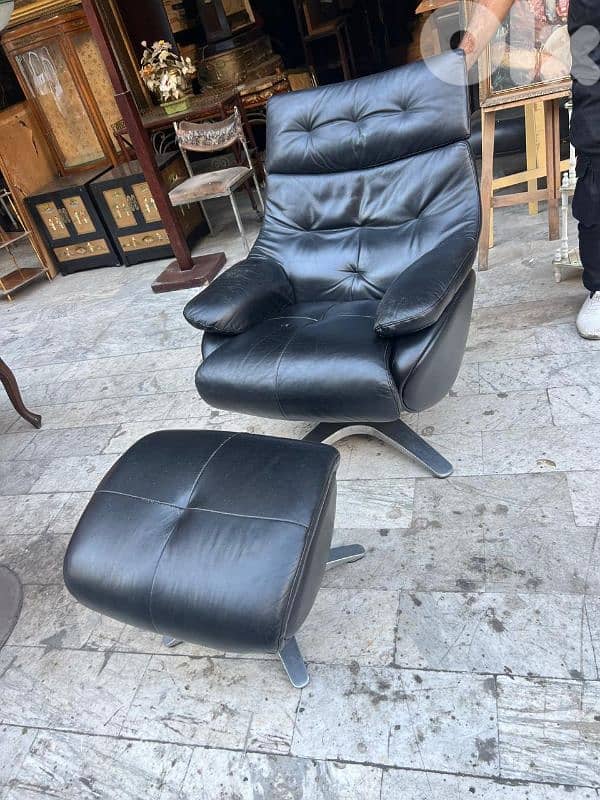 vintage leather chair sofa فوتاي جلد طبيعي اصلي ولا اروع خارقة النضافة 2