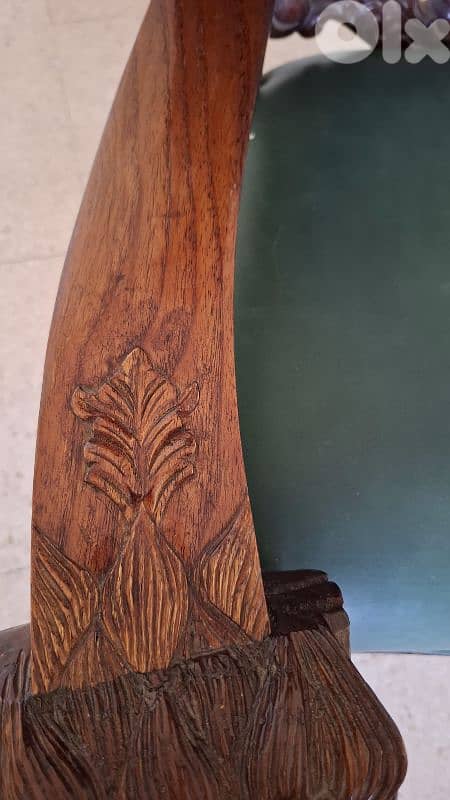 Antique Royal Throne Chair  Hand-carved solid wood for sale 4