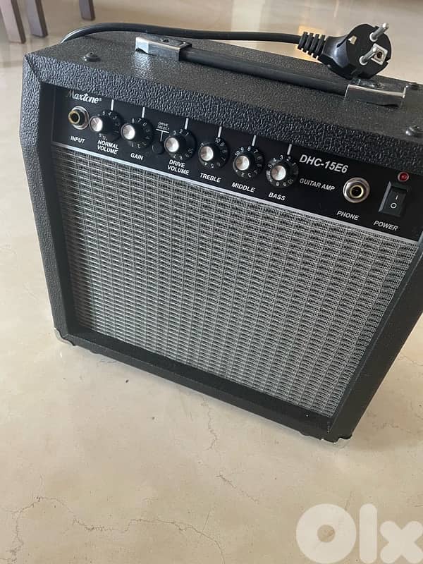 guitar and amp 2
