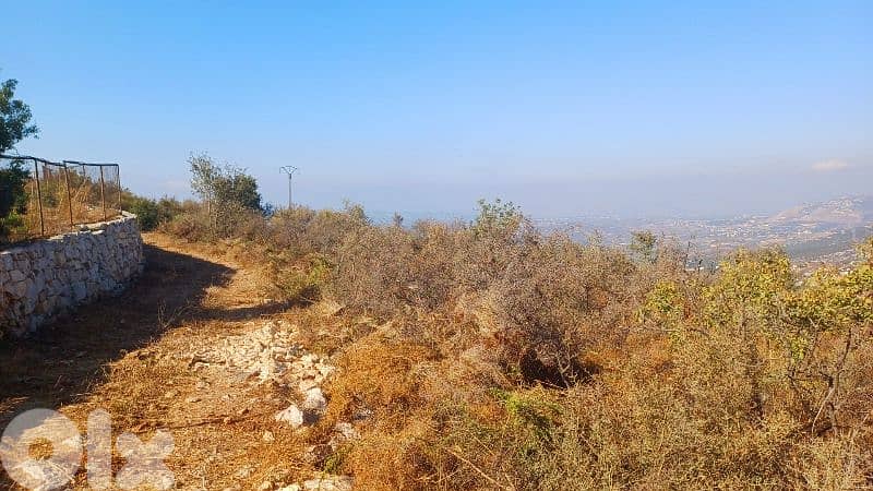 lands for sale in Assia-Batrounارض للبيع في أسيا-البترون 3