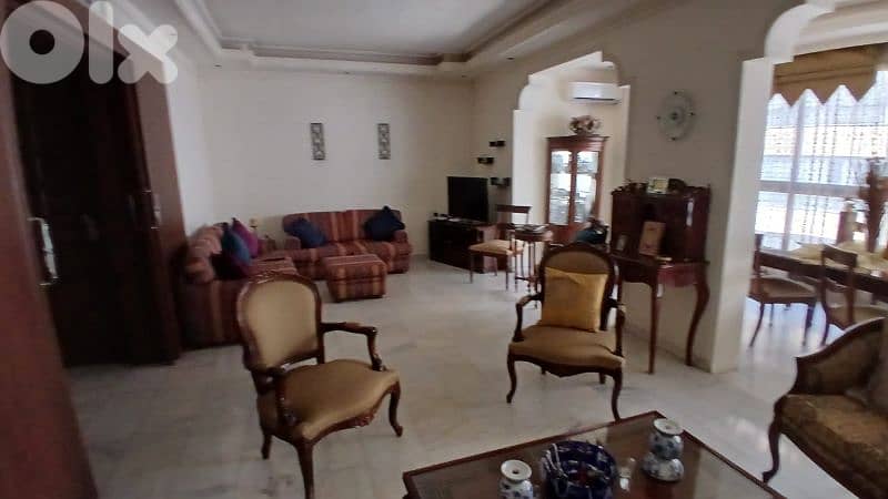 Furnished I Prime 150 SQM Apartment in Corniche Mazraa I Ref : ZE 0