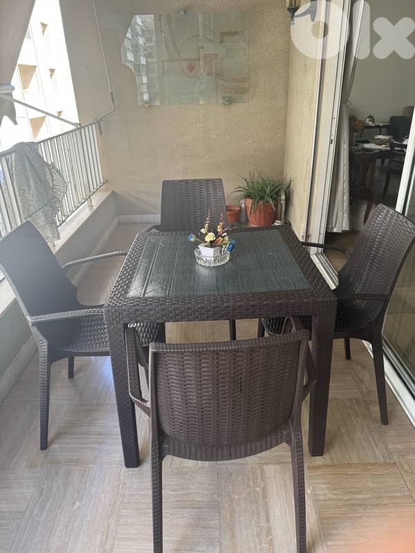 Balcony / Garden / Terrace Table with 4 Chairs 0