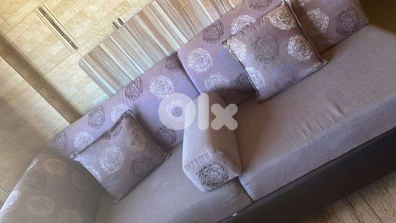 sofa 2 seats with boxes 1