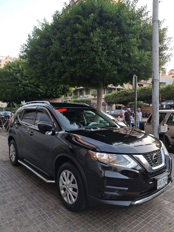 NISSAN ROGUE 2019 4x4 LOW KM NO ACCIDENTS EXTRA CLEAN 0
