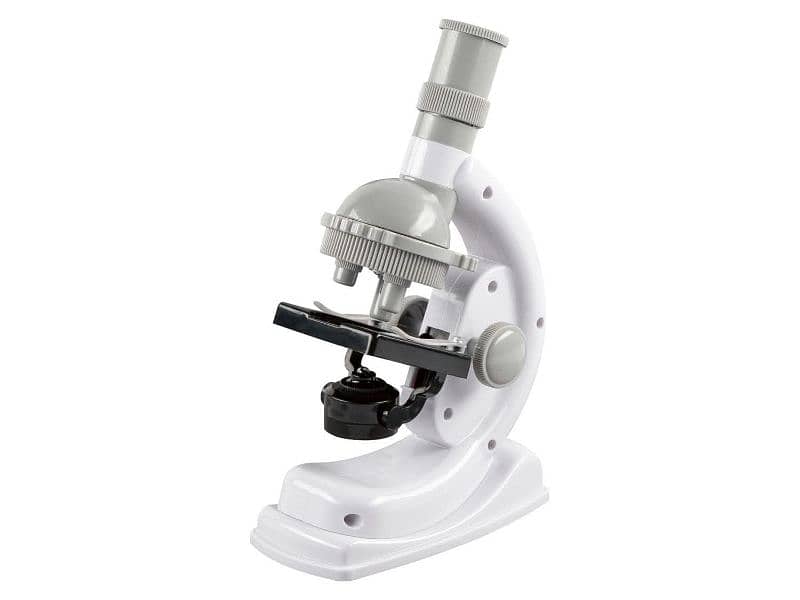 Nature under the microscope Clementoni (Italian Brand) 2