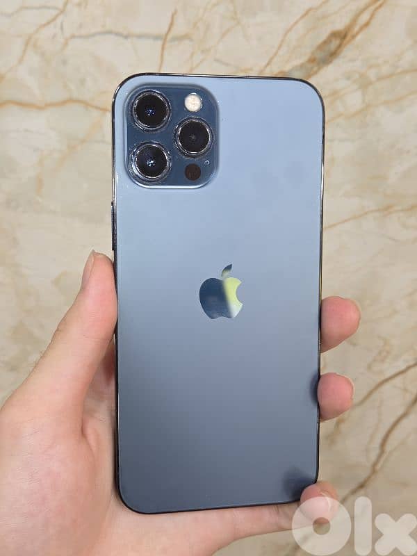 iPhone 12 Pro Max 0
