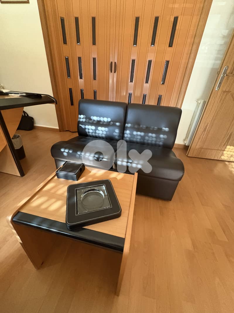 Office furniture for sale in very good condition. 14