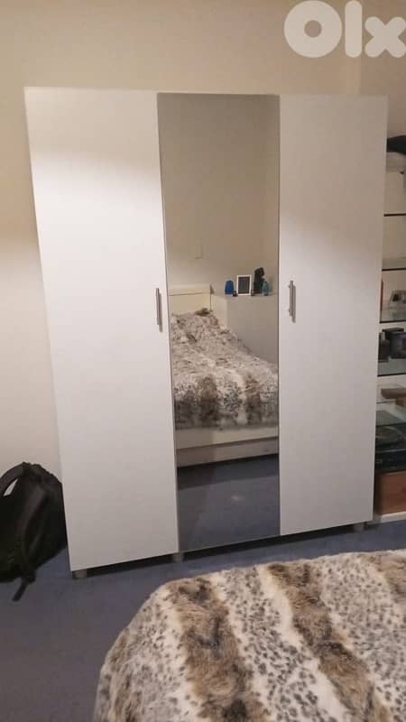 خزانة 3 درف جديد من المعمل 0