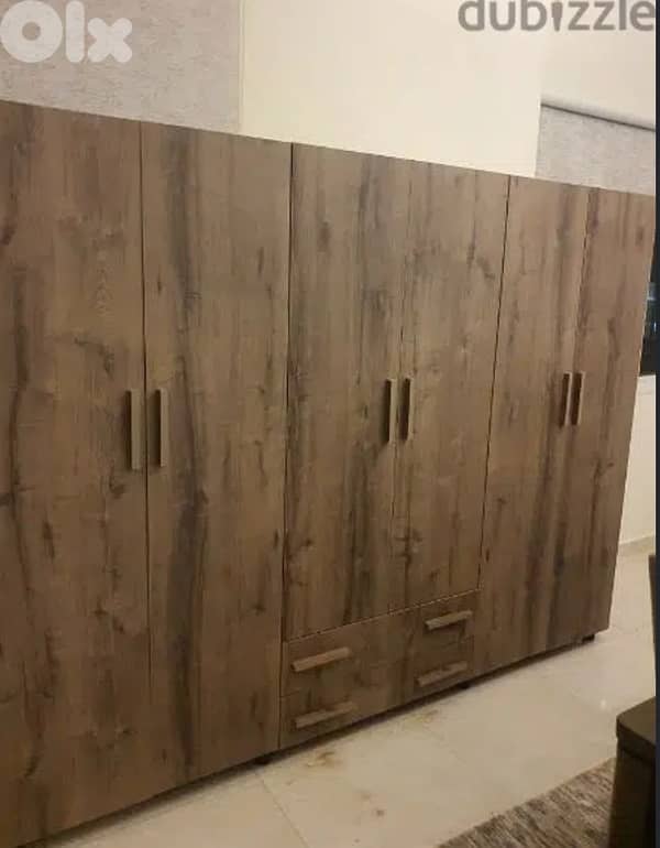 خزانة ٦ درف متوفرة بجميع الالوان 0