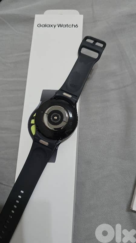 Gaalxy Watch 6 44mm with Galaxy Buds Live 2