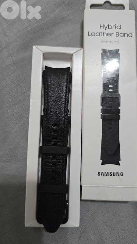 Gaalxy Watch 6 44mm with Galaxy Buds Live 3