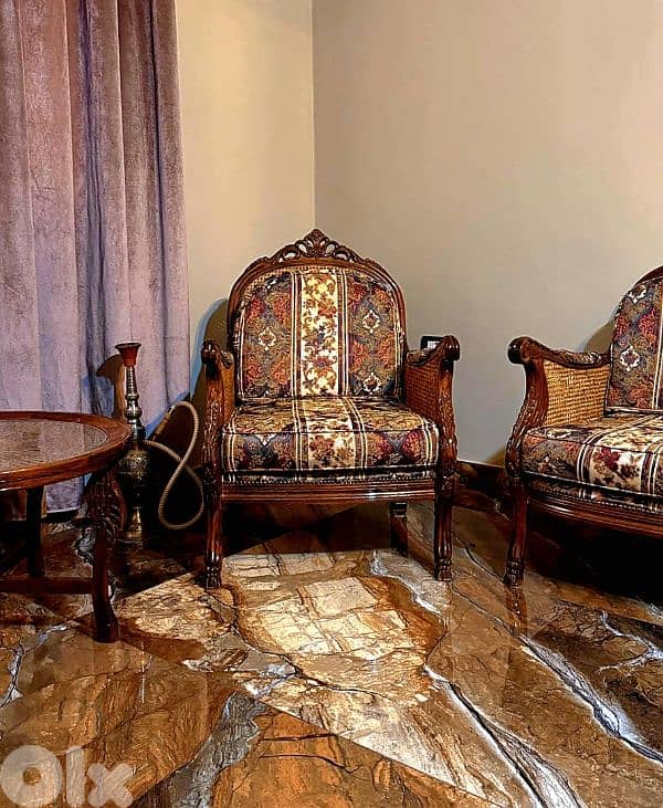 صالون شبنديل سوبر أنتيك كتير نضيف بحالة ممتازة 4