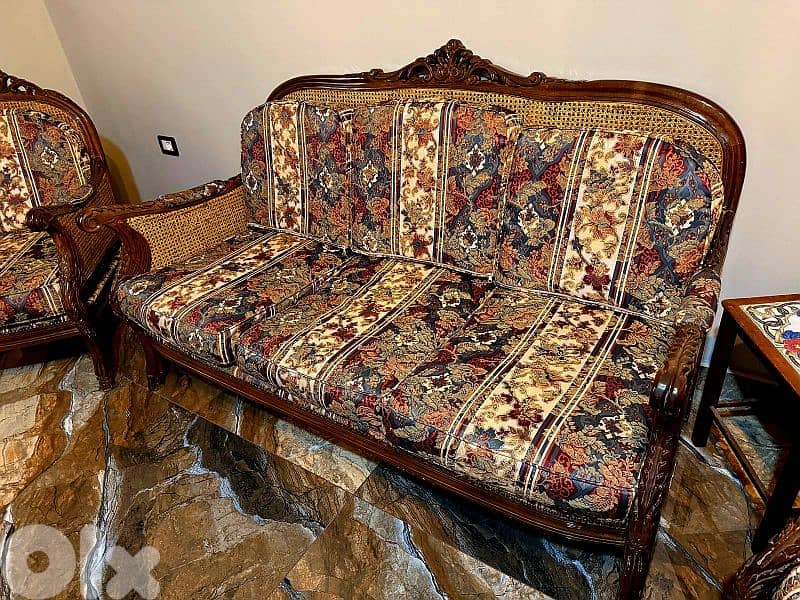 صالون شبنديل سوبر أنتيك كتير نضيف بحالة ممتازة 6