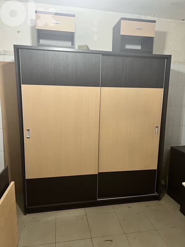 غرفة نوم شغل بيوتي هوم شبه جديدة 0