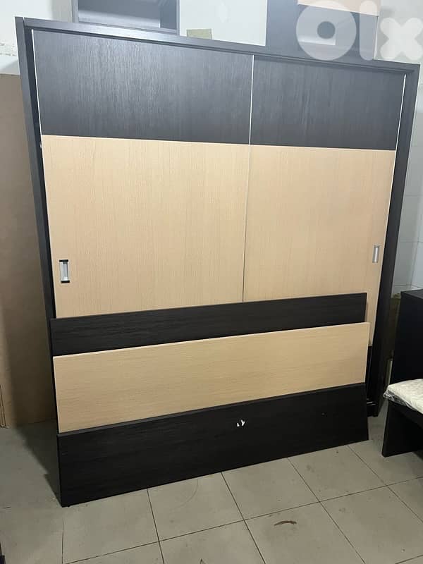 غرفة نوم شغل بيوتي هوم شبه جديدة 0