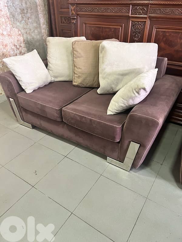 غرفة قعدة شغل بيوتي هوم شبه جديدة 0