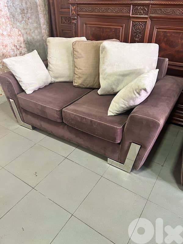 غرفة قعدة شغل بيوتي هوم شبه جديدة 3