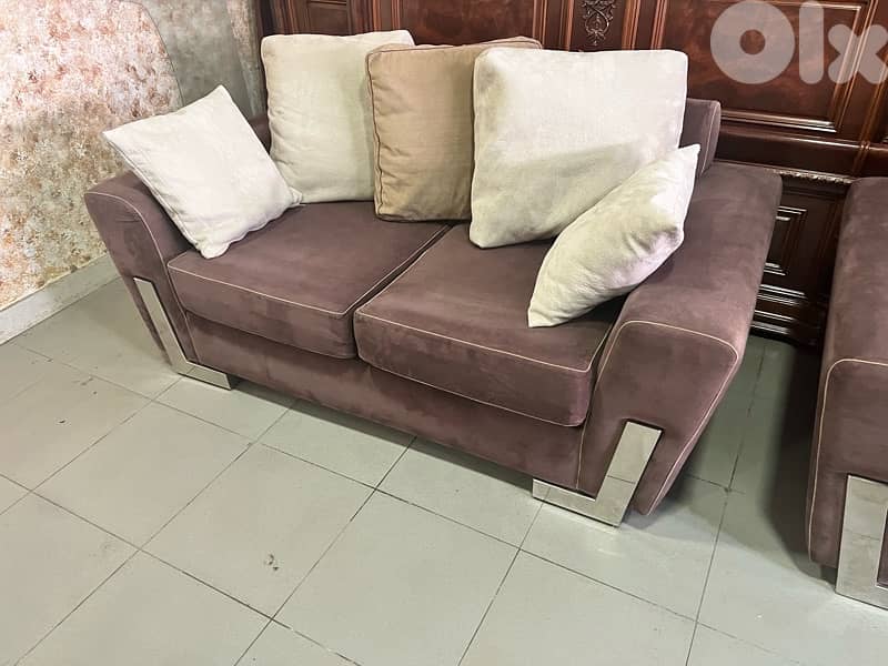 غرفة قعدة شغل بيوتي هوم شبه جديدة 4