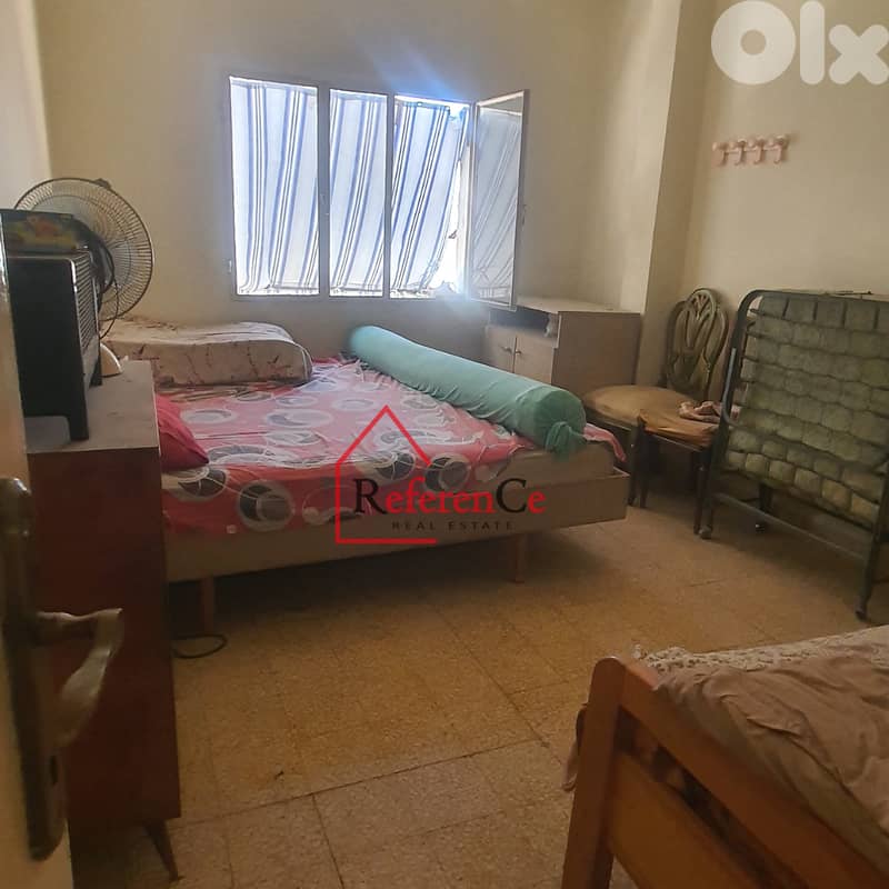 Building for sale in Bourj Hammoud بناية للبيع في برج حمود 2