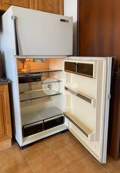 Tappan frost free refrigerator