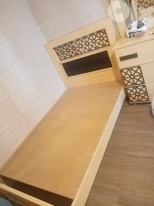 اوضة نوم تختين 5