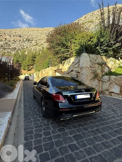Mercedes-Benz E-Class 2017