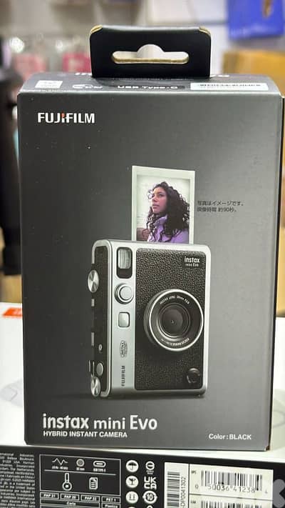 FujiFilm Instax Mini Evo Black